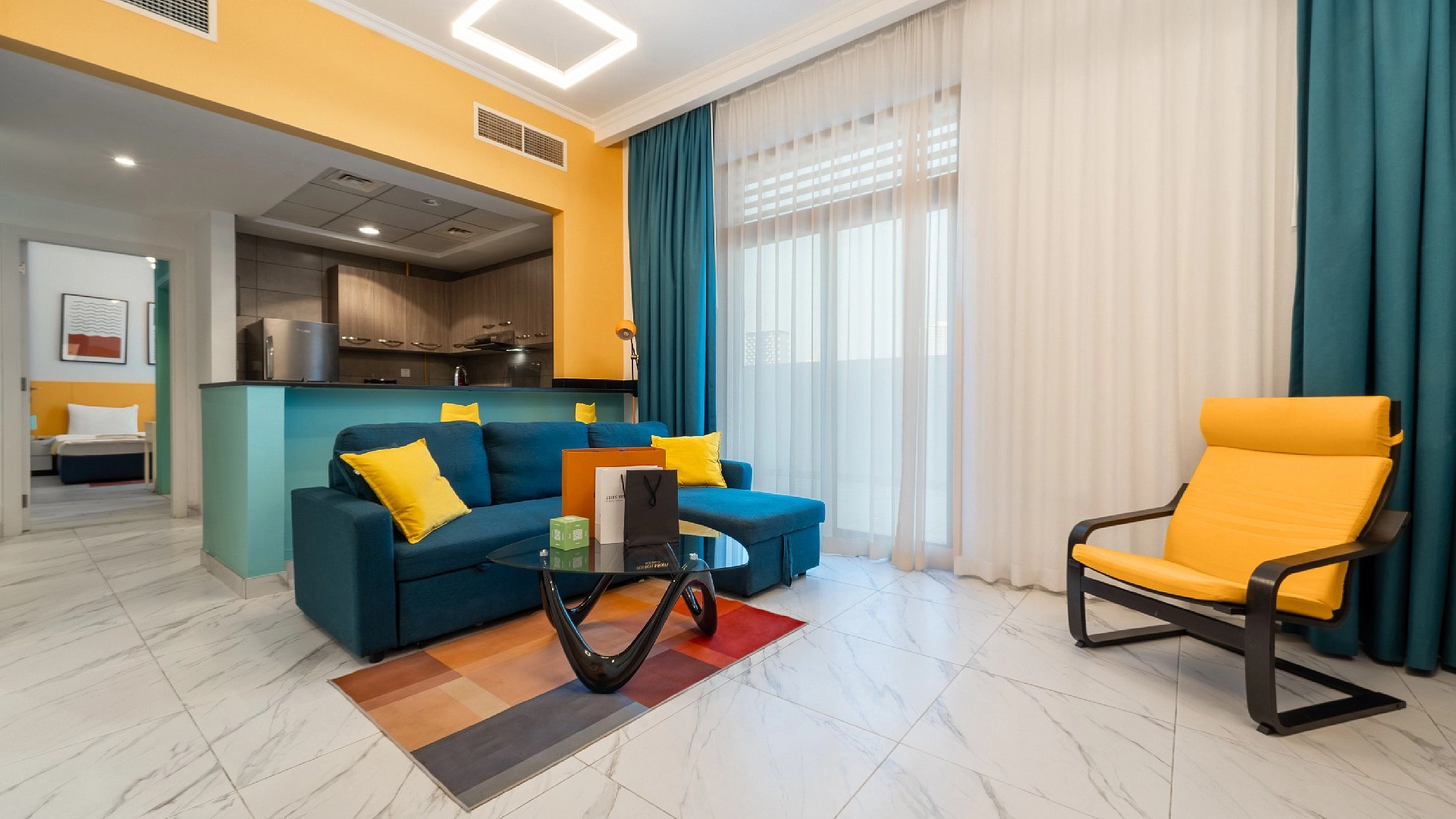 IzziLife Mint 酒店式公寓大楼外观